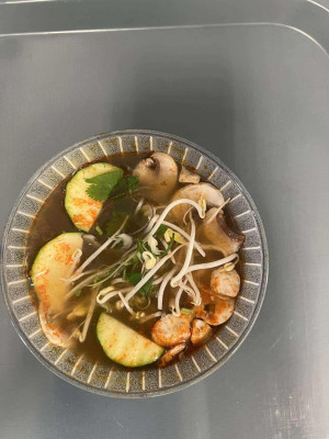 Tom Yum polievka - Losos