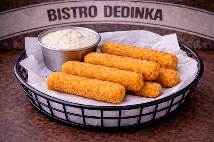 Mozzarella tyčinky + omáčka