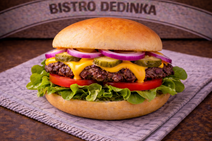 Pickels slider burger