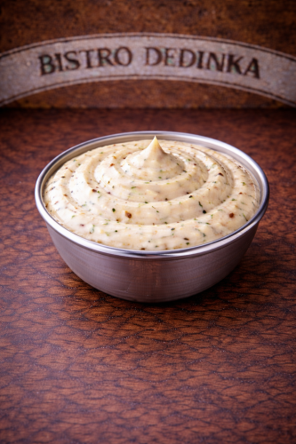 Pečený cesnak omáčka