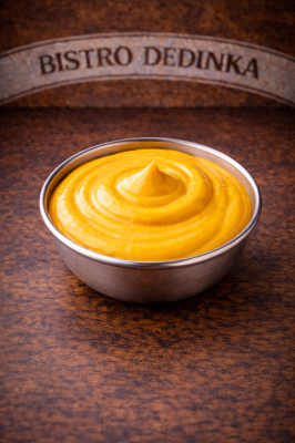 Cheddarová omáčka