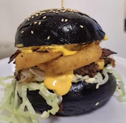 Black Angus Delux Január Špeciál