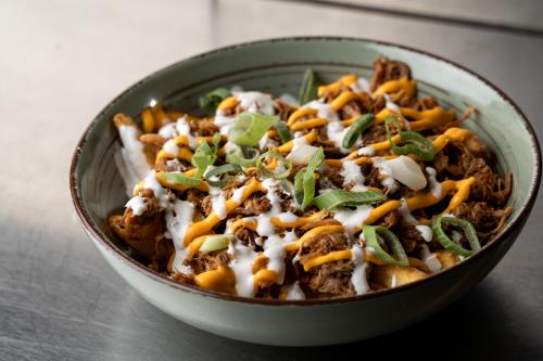 PULLED PORK FRYBOX s hranolkami