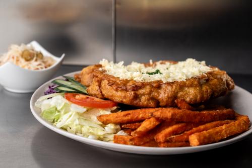 ČERNOHORSKÝ BRAVČOVÝ REZEŇ KLASIK 120g - vyskladaj si podľa chuti