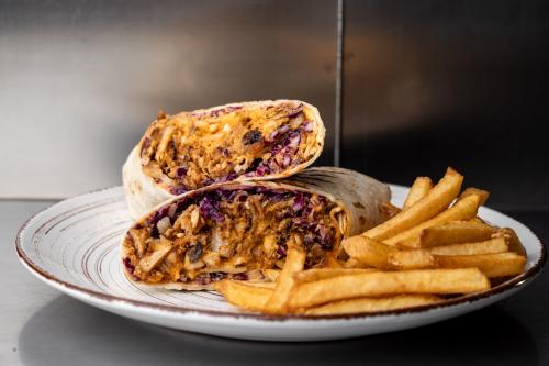 BELGA CHEESE DÜRÜM 300g + hranolky CRISP 150g