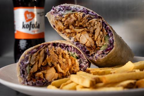 KEBAB Dürüm MENU, hranolky CRISP 150g, Kofola 500ml