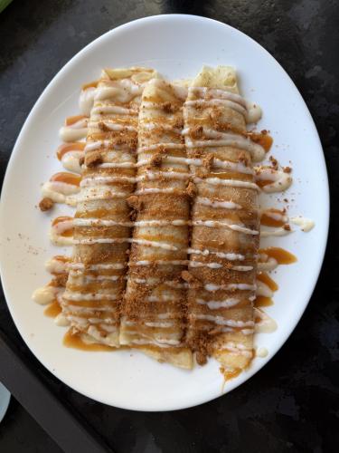 Mascarpone Lotus Palacinky s Bielou čokoládou a karamelom