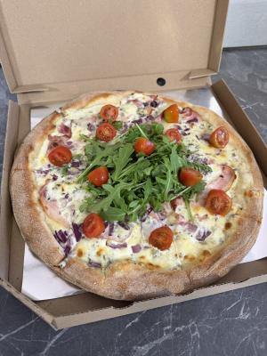 Pizza Máj