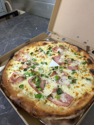 Pizza Bryndza